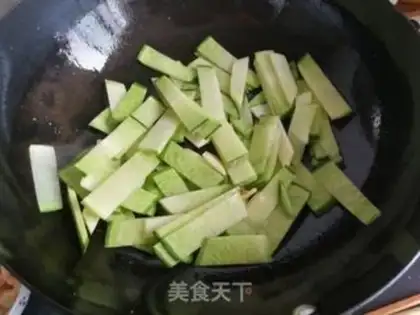 Make Blue radish shrimp step 3