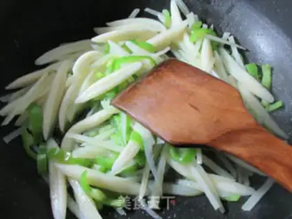 Make Blue pepper potato and pasta step 3