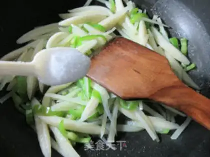 Make Blue pepper potato and pasta step 4