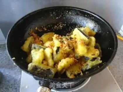 Make Garlic fries step 11
