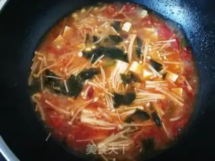 Make Gold pins and mushrooms, sprouts and soy sauce step 13