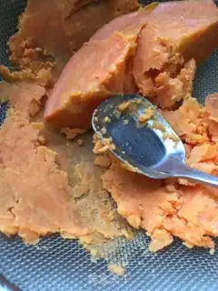 Make A meatloaf step 2