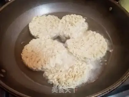 Make Big cabbage sausage noodles step 0