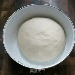 Make Frozen meat buns step 2