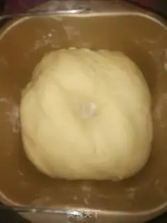 Make Onion garlic bread step 4