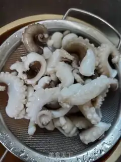 Make Soy sauce, octopus step 3