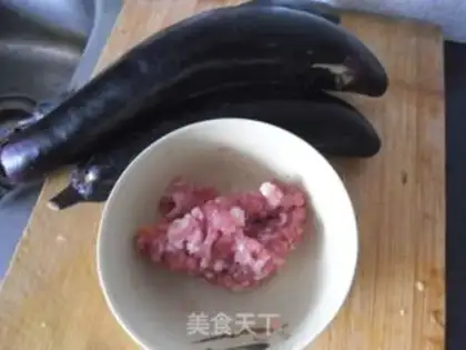Make Meat and eggplant step 0