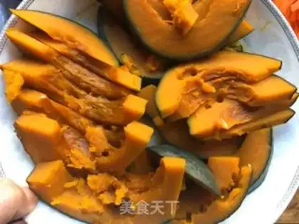 Make Pumpkin balls step 0