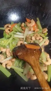 Make Shrimp and celery step 4