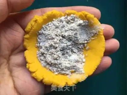 Make Pumpkin balls step 5