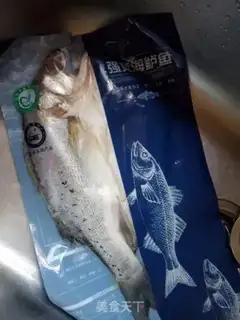 Make Fried salt and sea bass step 0