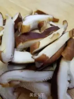 Make Yellow chicken mushrooms step 8