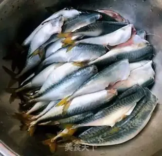 Make The cheesefish step 1