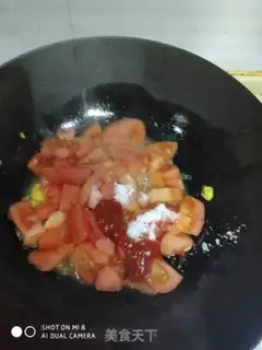 Make Tomato fried eggs step 3