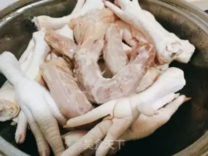 Make Sour chicken claws step 0