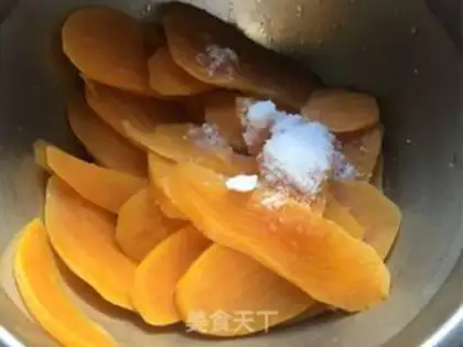 Make Sesame potatoes rice cake step 1