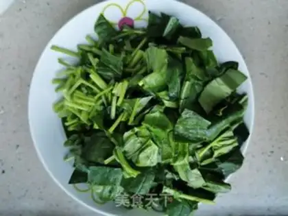 Make Spinach omelet soup step 2