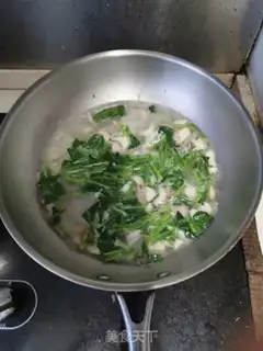 Make Spinach omelet soup step 5
