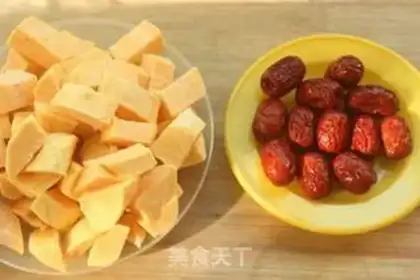 Make Red-tree potato soup step 1
