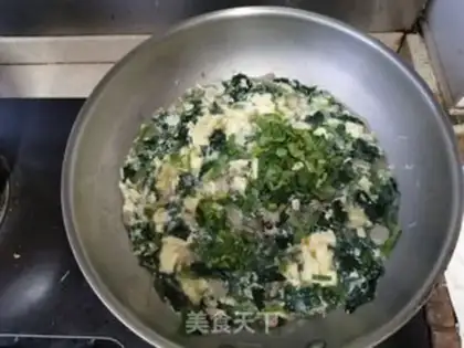 Make Spinach omelet soup step 8