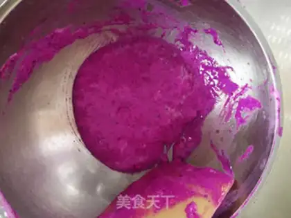 Make Flamingo muffin step 2