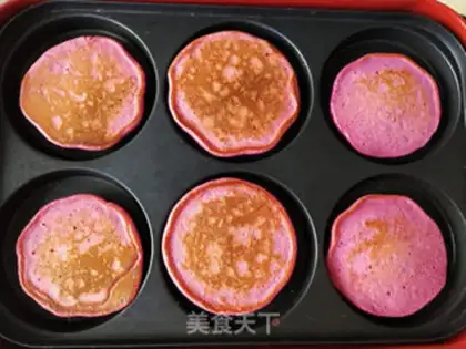 Make Flamingo muffin step 7