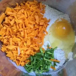 Make Homemade pumpkin pie step 2