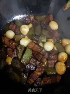 Make Red meat with quail eggs step 7