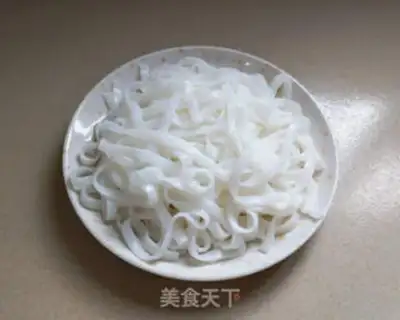 Make A wide-range dry river powder step 1