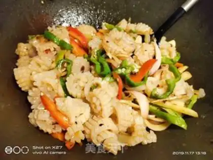 Make Pepper squid rolls step 3