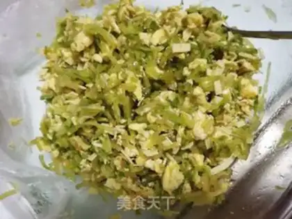 Make radish strips of steam step 0