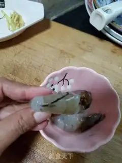 Make Shrimp cuisine step 1