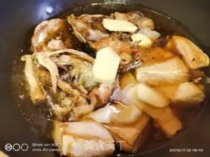 Make Fried fish head tofu soup step 3