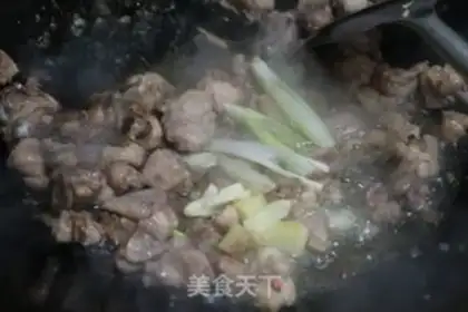 Make Mushroom chicken step 3