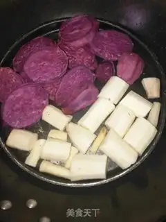 Make Potato mountain medicine cake step 1