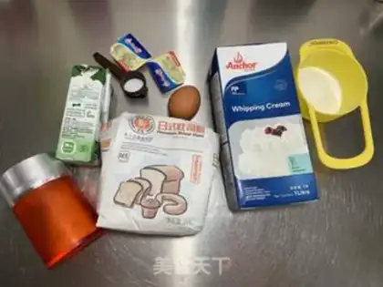 Make Light cream toast step 0