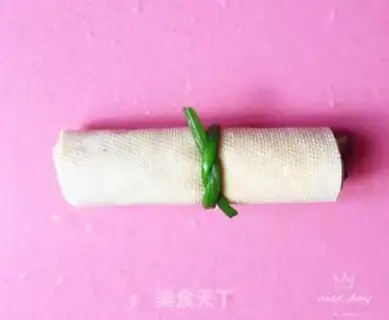 Make Spinach bean rolls step 7