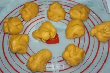 Make Pumpkin step 5