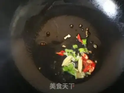 Make Pingos fried man-made meat step 3