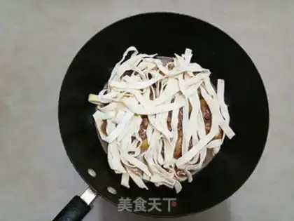 Make Potato chicken noodles step 8