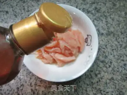 Make Chicken chest fried meat step 1