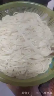 Make Beef noodles step 3