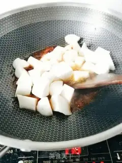 Make The lamb burns carrots step 7