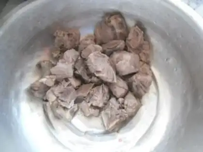 Make The raisin soup step 2
