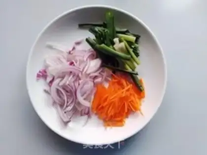 Make Garlic squid step 1
