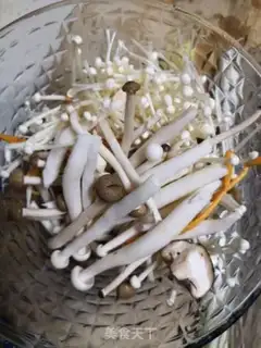 Make Fungus and chicken wings step 4