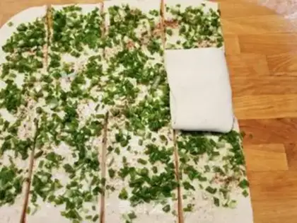 Make Onion sesame pie step 6