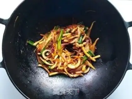 Make Garlic squid step 7