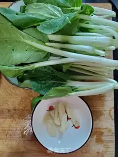 Make Salt-oiled cabbage step 0