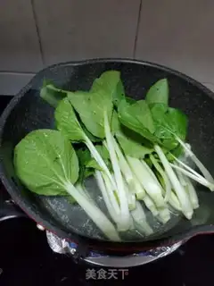 Make Salt-oiled cabbage step 2